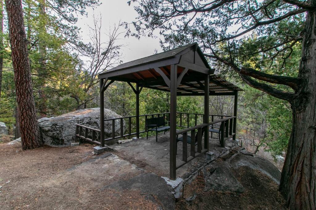 The Lodge At 11 Chimneys Idyllwild Exteriör bild