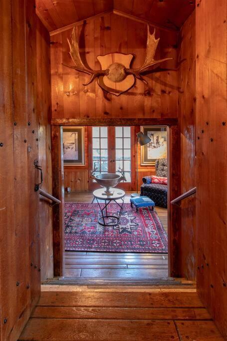 The Lodge At 11 Chimneys Idyllwild Exteriör bild